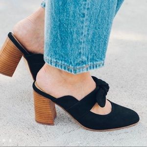 Soludos Lani Bow Mule Black
